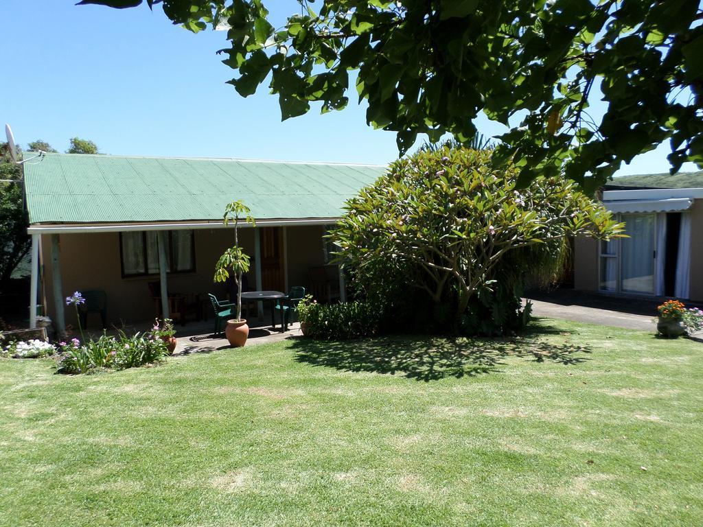 Geckos B&B And Self-Catering Coffee Bay Exterior photo