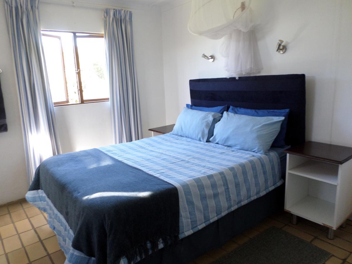 Geckos B&B And Self-Catering Coffee Bay Exterior photo